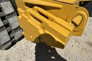 John Deere-323E-2-32